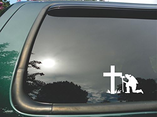 Pompier rugându-se cu cruce-Die Cut Christian vinil fereastra Decal / autocolant pentru masina sau camion 5x7