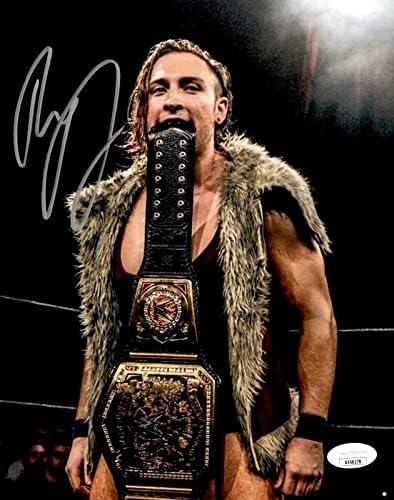Pete Dunne a semnat WWE Marea Britanie campion 8x10 Photo nxt Brusierweight Butch #3 JSA COA - Fotografii autografate la colegiu